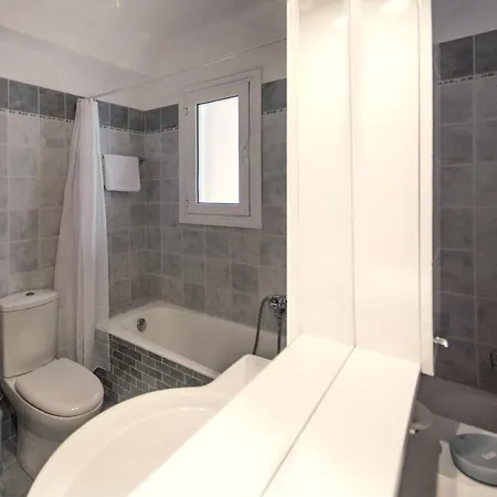 Apartment 2 Bedroom Flat Next To Acropolis