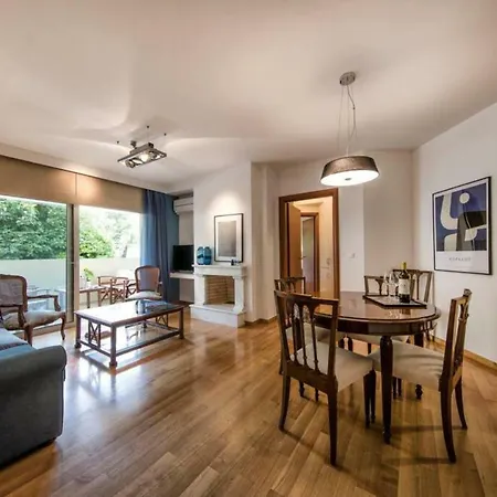 2 Bedroom Flat Next To Acropolis Apartment Athens